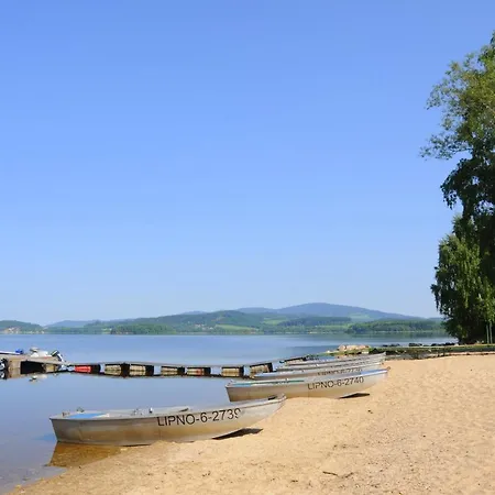 Vanessa Ii Černá v Pošumaví