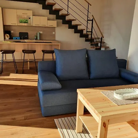 Vanessa Ii Apartment